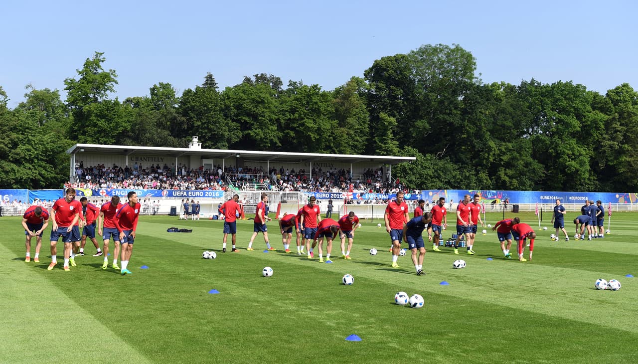 En ese mismo tener se encuentra la selección de Inglaterra, un cuadro con tradición en el fútbol europeo, pero que definitivamente no tiene la mejor actualidad.
