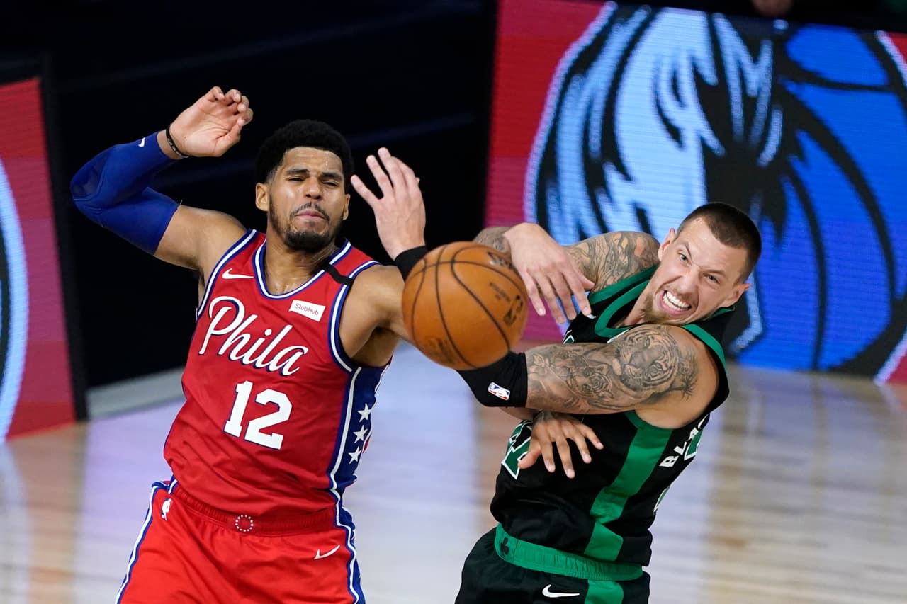 Boston sufre de más perso consigue llevarse el primer pertido frente a los Philadelphia 76ers con un resultado de 101-109.