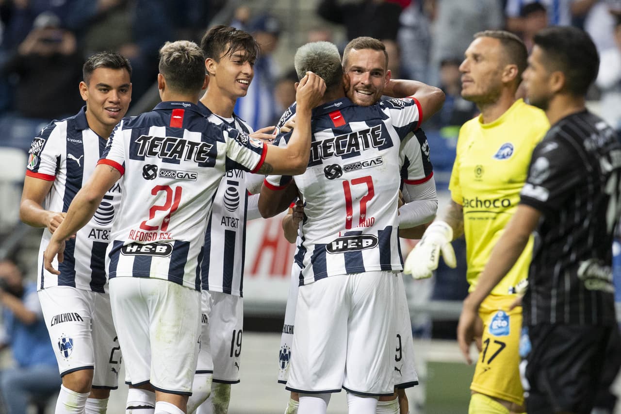 Gallardo (8’), Janssen (65’) y Layún (73’) fueron los verdugos de la noche. La siguiente ronda recibirán a Santos.