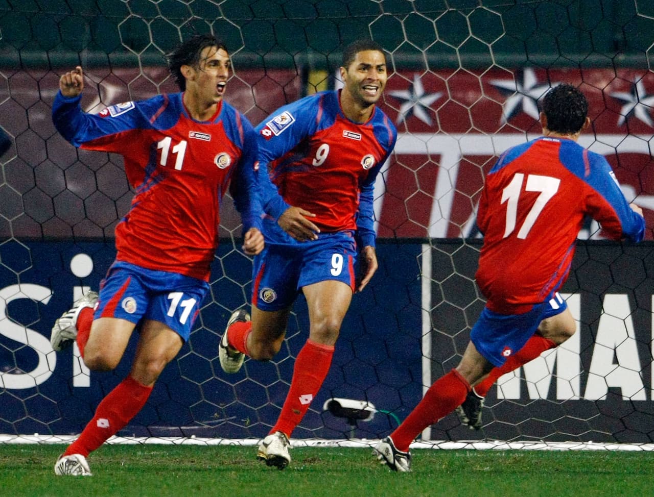 El escenario era el estadio Robert F. Kennedy, Costa Rica había logrado ponerse al frente en el partido con un doblete de Brian Ruiz, todo parecía ir como los ticos querían hasta que cayó el gol de Michael Bradley.