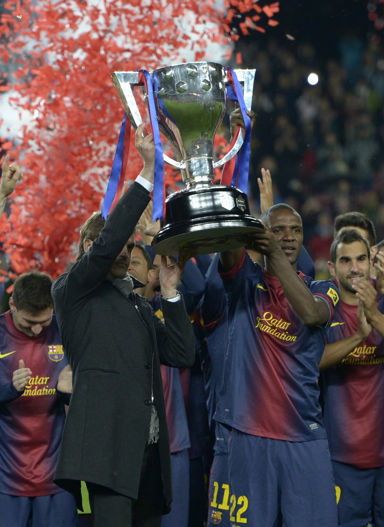 "Como embajador representaré el Club de la mejor manera posible en países de Asia, Oriente Próximo o Europa. Como Legend, es un placer compartir momentos con ex jugadores del Club y por encima de todo difundir el mensaje de los valores del Club en el extranjero", manifestó Abidal en su nueva presentación.