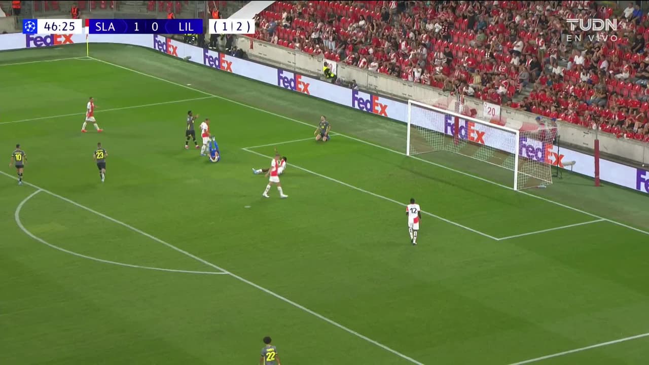 ¡TIRO ATAJADO! disparo por Gabriel Gudmundsson.