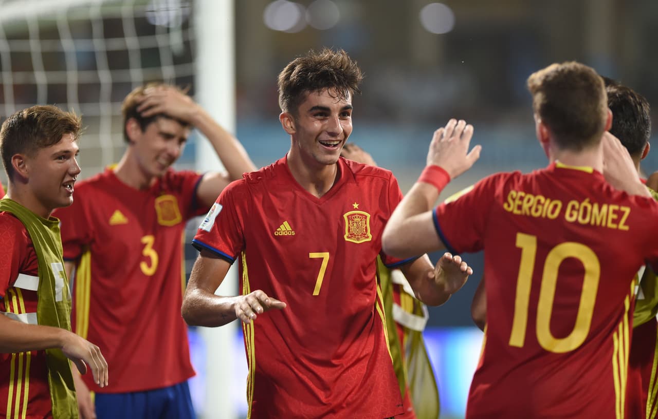 Con una España que brilló en el Mundial Sub-17, Torres es el referente de una generación que ilusiona con mantener a su país en lo más alto del fútbol internacional.