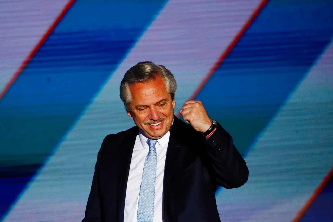 Presidente de Argentina pide que Messi fiche con Newell's