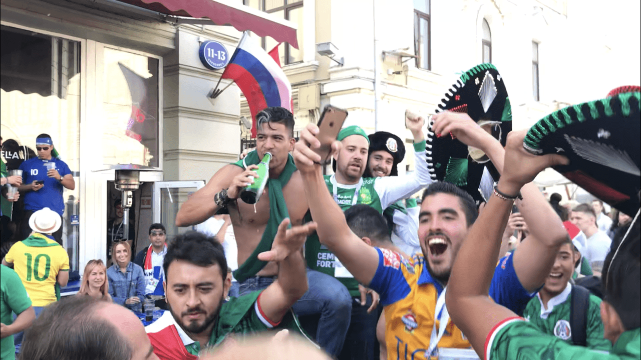 Unidos por el Tri, no importa de qué equipo eres aficionado.