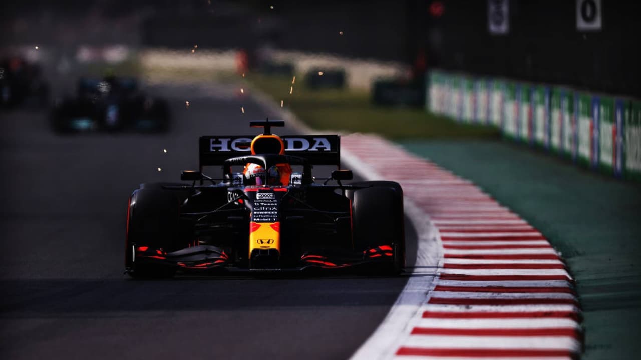 Pérez saldrá cuarto, Bottas gana la pole de la clasificación en GP de México