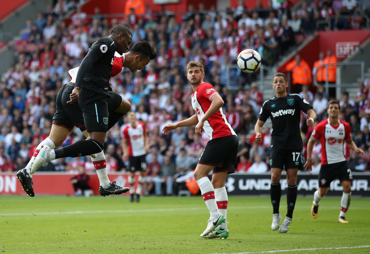 Ambos atacantes en un encuentro de la Premier League ante Southampton.