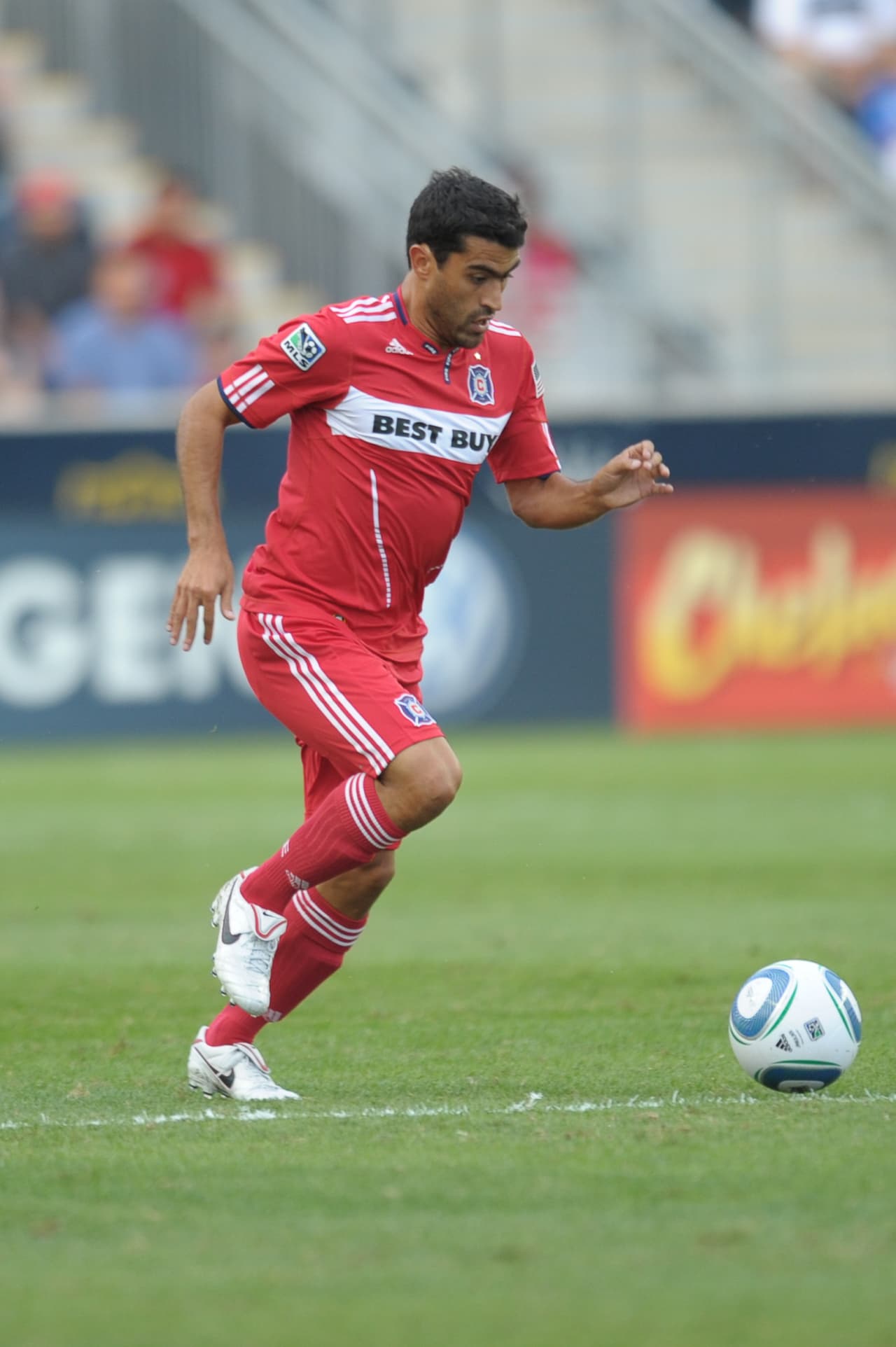 Castillo solo jugaría ocho partidos con el Fire, donde no registró un solo gol.