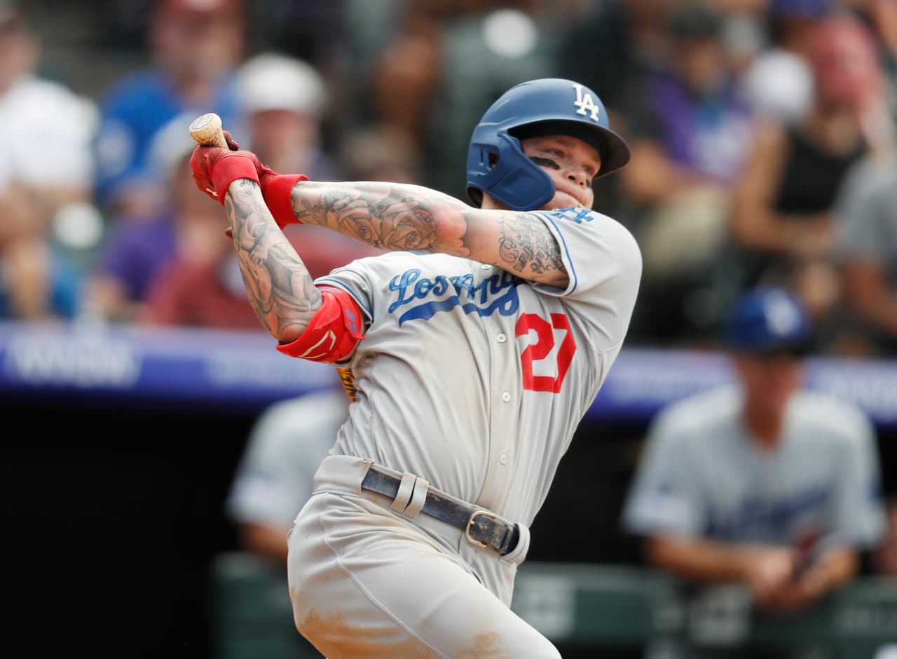 Alex Verdugo se fue de 4-4 con una anotada.