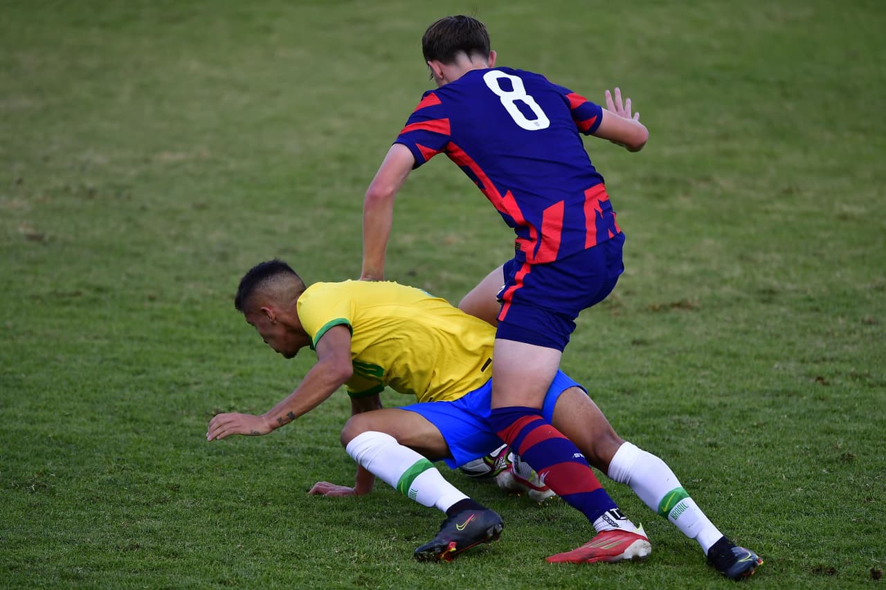 Marcos Santos es el hombre de la noche y comanda la goleada 4-0 sobre los Estados Unidos con un estupendo doblete.