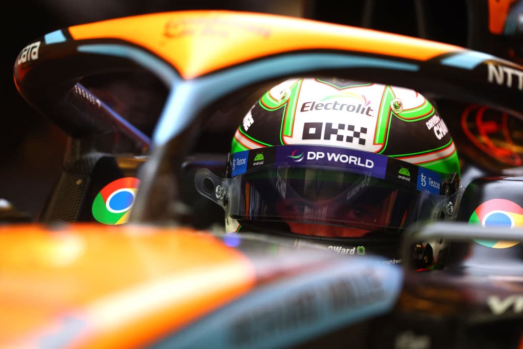 Pato O'Ward cumple con McLaren en la Práctica 1 del GP de Abu Dhabi