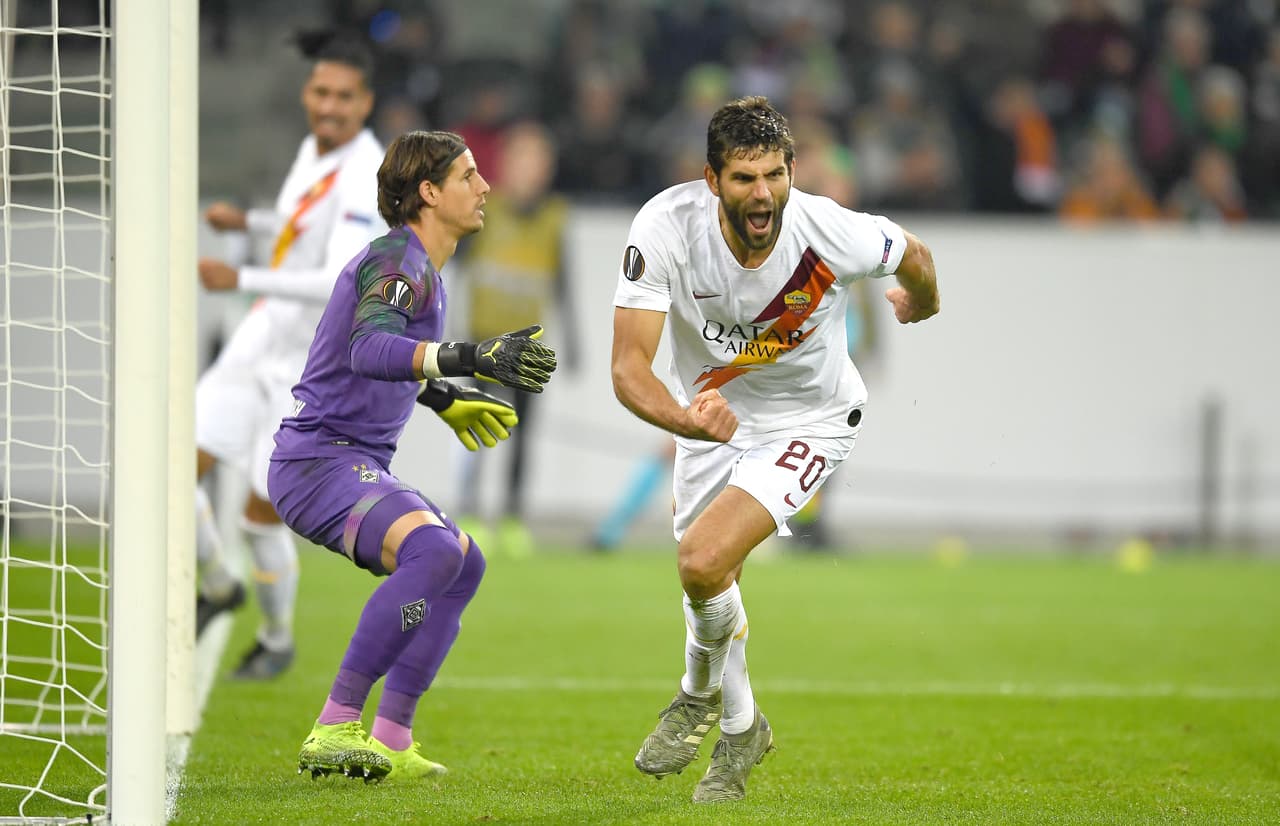 Federico Fazio anota gol y autogol pero finalmente Marcus Thuram le dio al victoria al Borussia.
