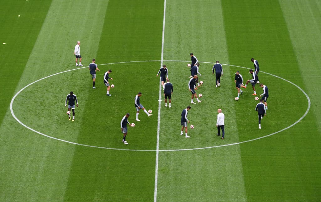 Francia viene con dos triunfos importantes en las etapas de eliminación directa al derrotar a Argentina y a Uruguay en octavos y cuartos de final, respectivamente.