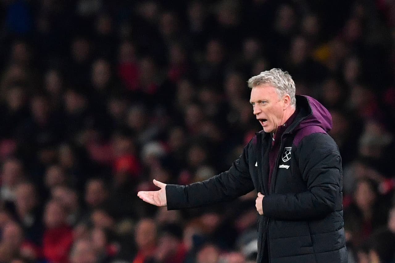 David Moyes contaba con la tranquilidad de un triunfo en su pasado partido de la Premier League, donde 'Chicharito' entró en los últimos minutos.