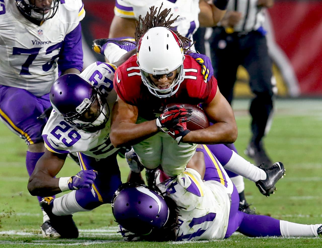 Los Arizona Cardinals clasificaron a la postemporada luego de la victoria 23 - 20 sobre los Minnesota Vikings, partido que puso en marcha la Semana 14.