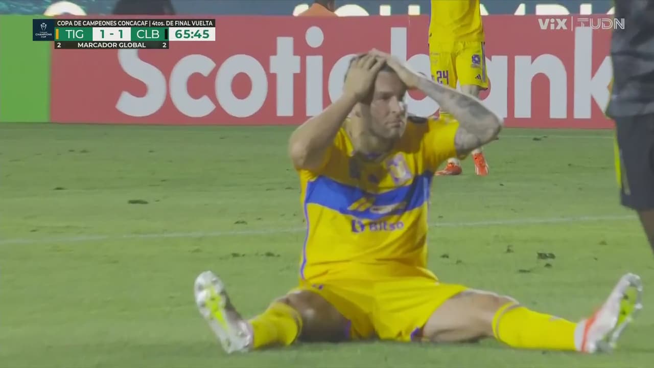 ¡Otra vez Gignac perdona! Solo frente al arco falla