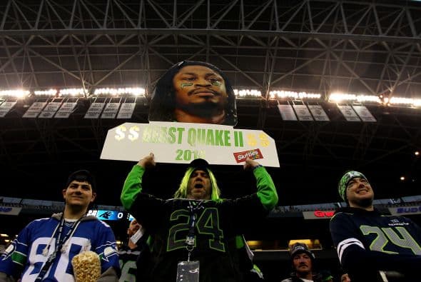 Los Seattle Seahawks avanzaron al juego por el campeonato de la Conferencia Nacional al derrotar en casa a los Carolina Panthers por 31-17.