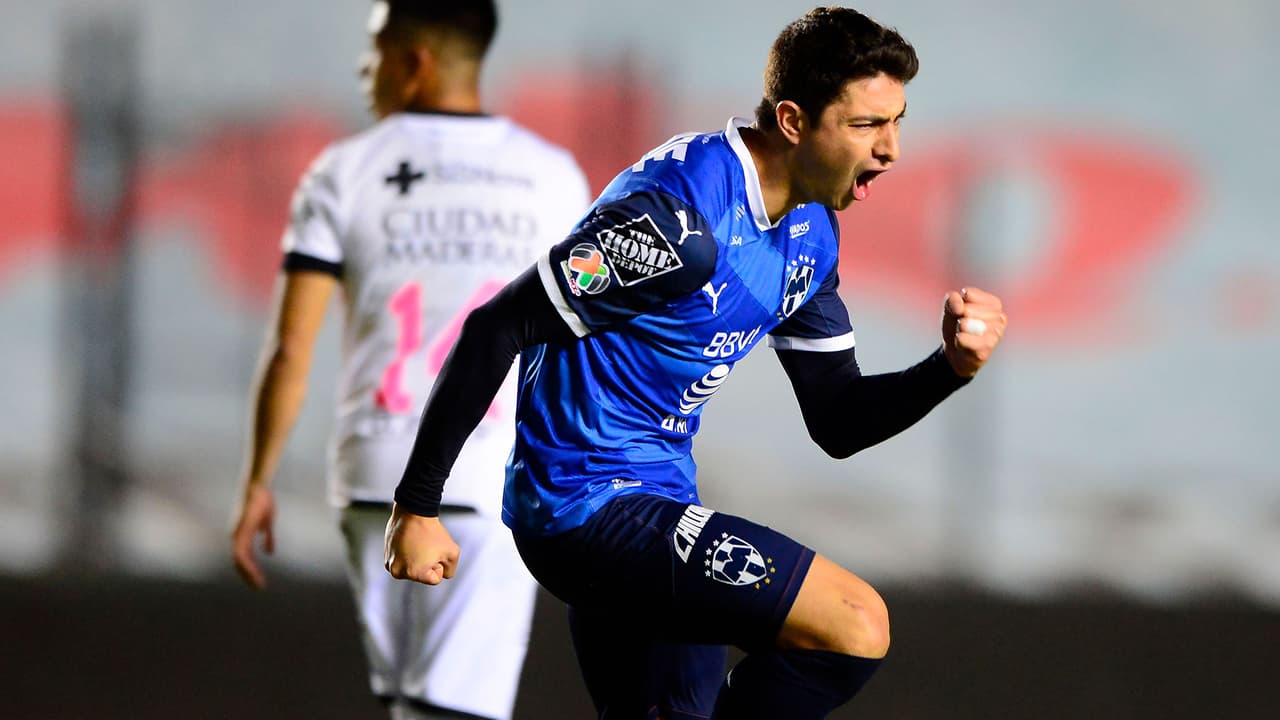 Stefan Medina zanja rumores sobre Europa: "Soy feliz en Monterrey"