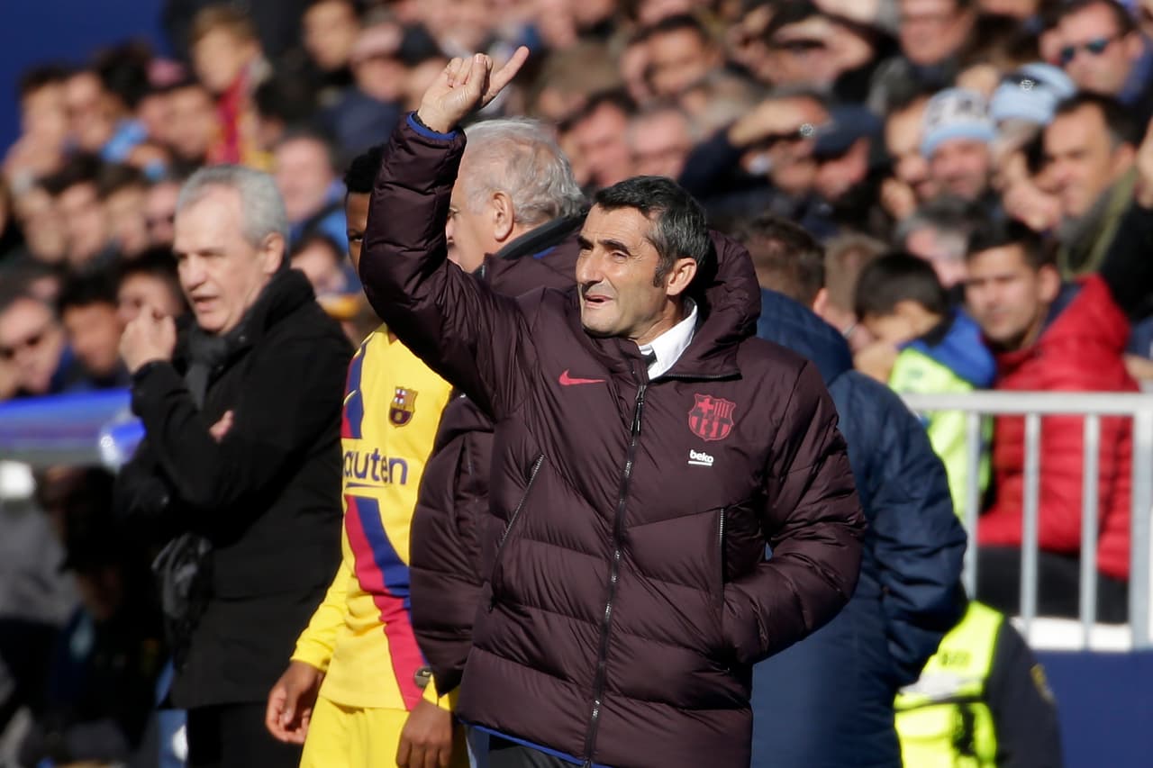 Ernesto Valverde suena para suplir a Celades en Valencia