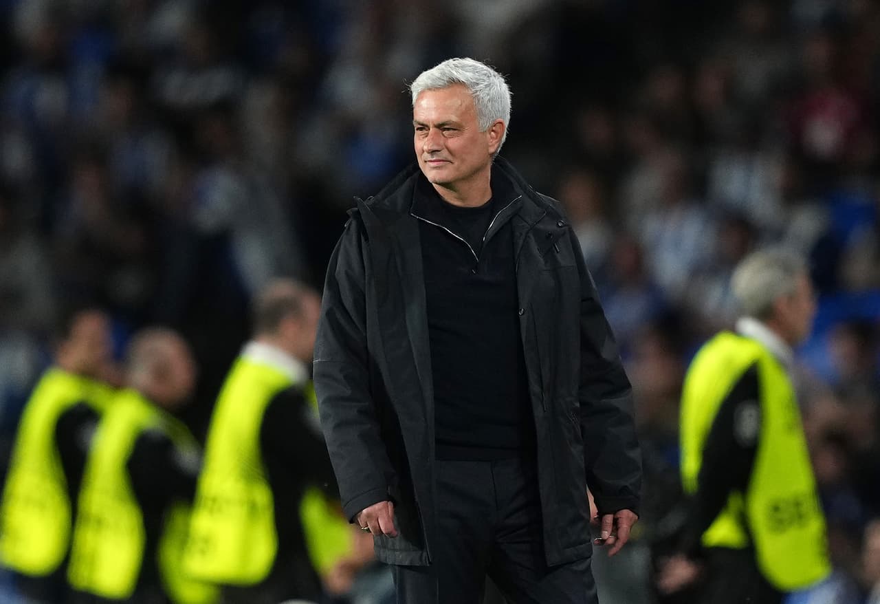 Mourinho, uno de los candidatos para dirigir al París Saint Germain
