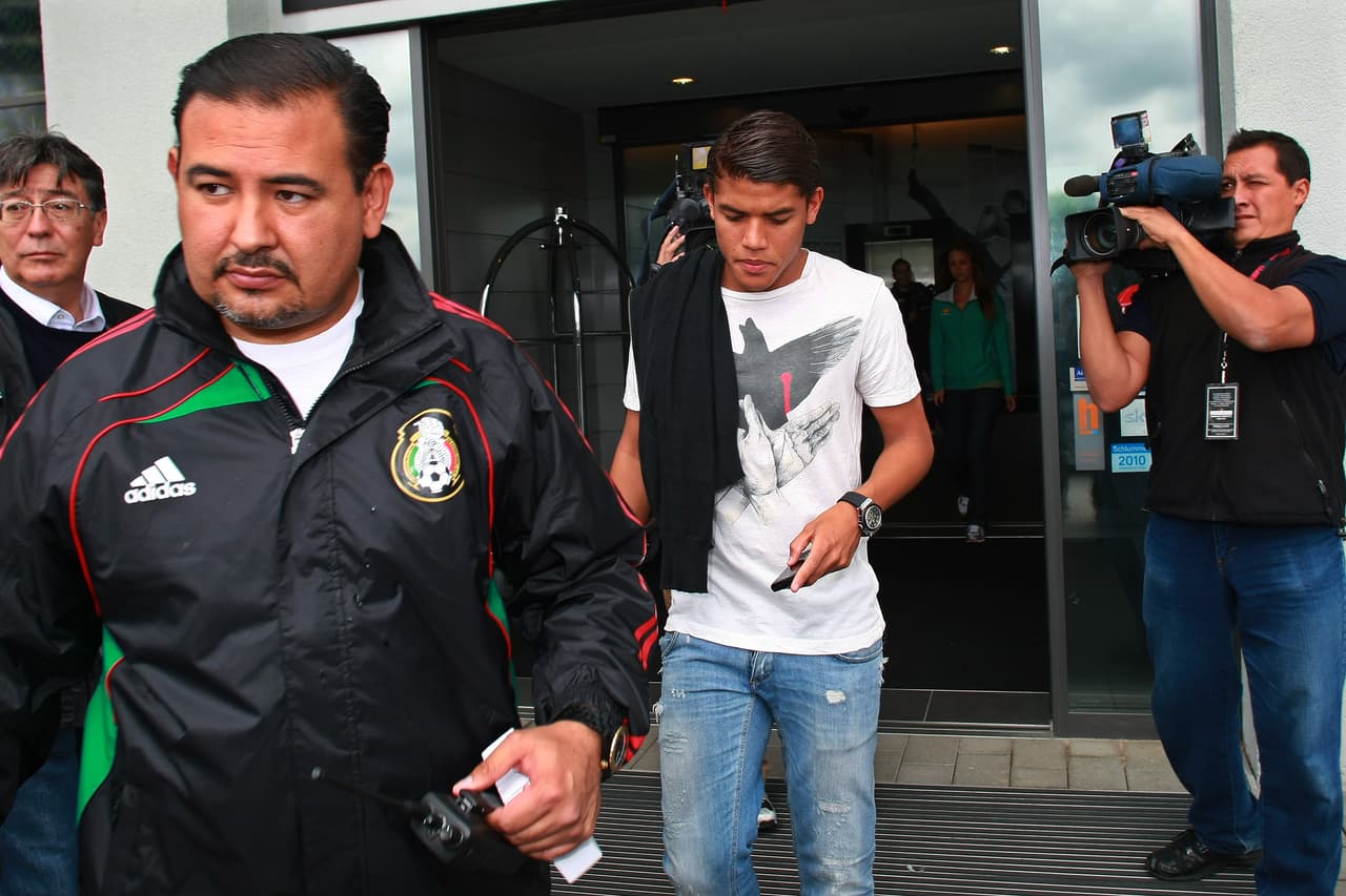 Sin embargo, para Aguirre no fue suficiente y, pese a incluirlo en la preselección para el Mundial de Sudáfrica, lo dejó por fuera de la lista definitiva. El segundo descalabro para Jona.