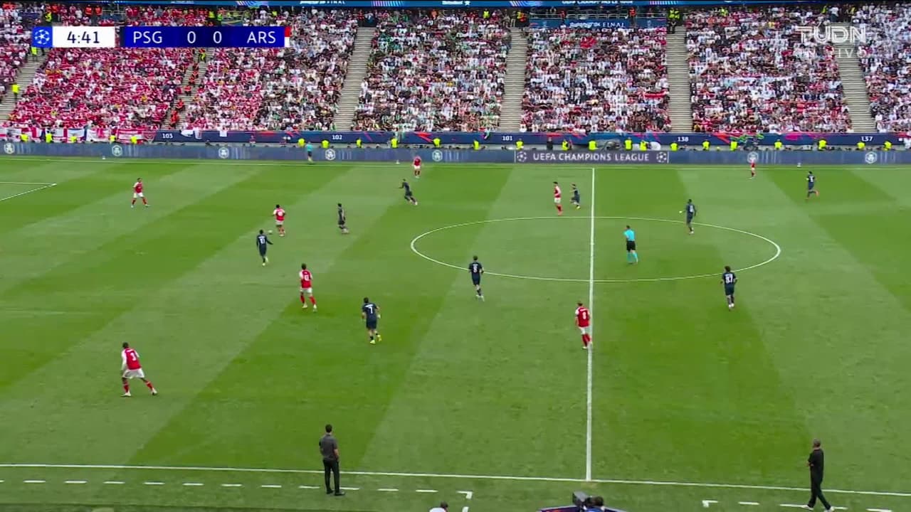 ¡GOL!  anota para Arsenal. Kai Havertz