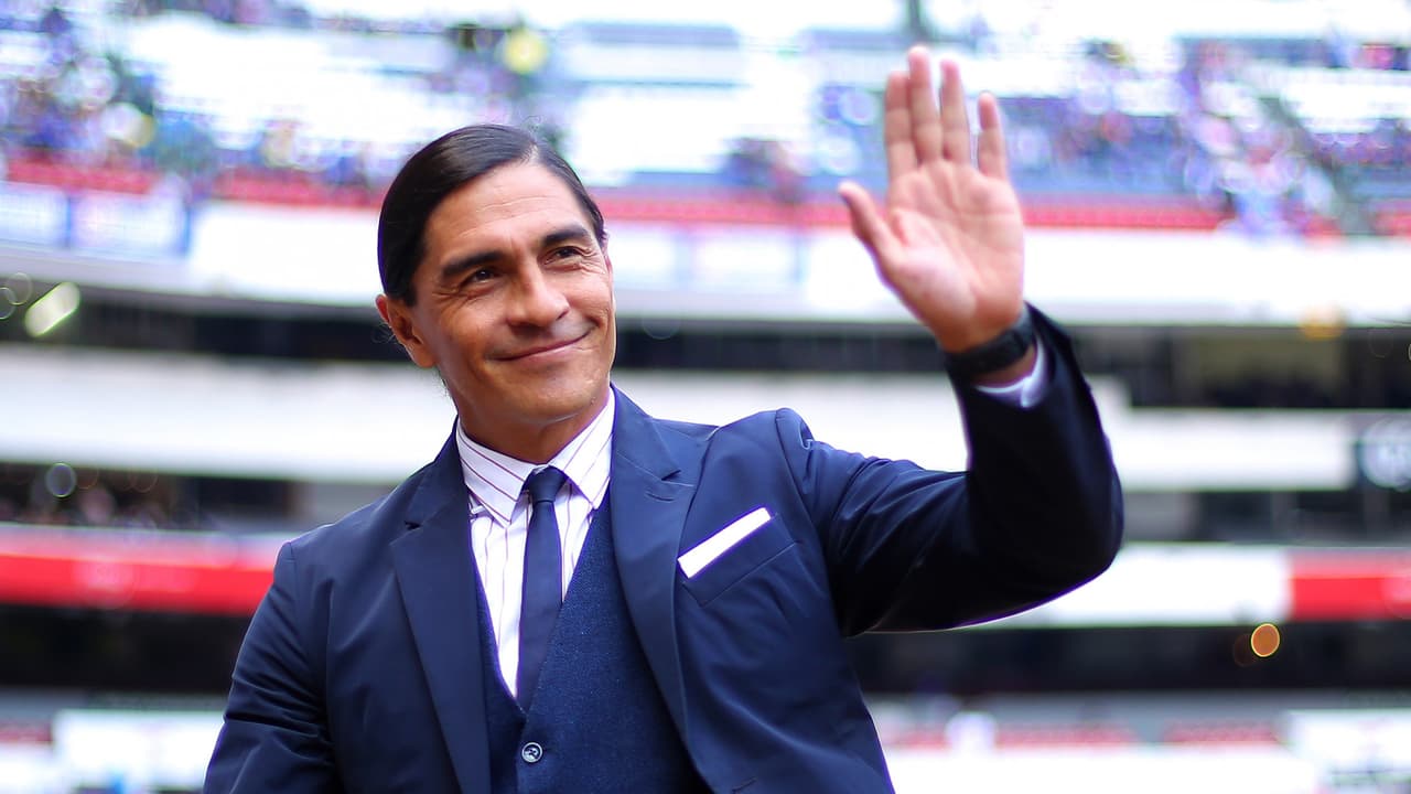 ¡Como Sansón! Paco Palencia causa revuelo con su nuevo look 