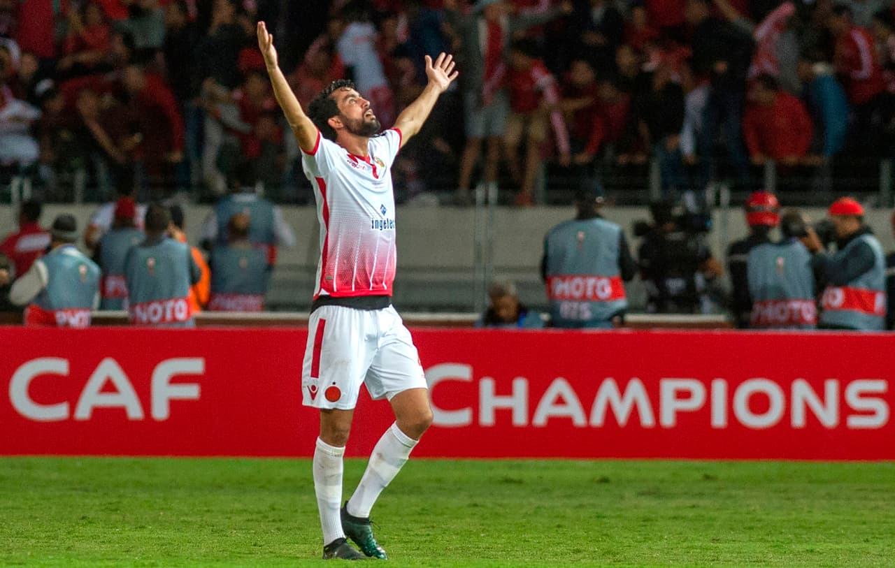 El debut de Wydad Casablanca estará además marcado por la presencia de sus jugadores en el ataque como Achraf Bencharki, el que más goles anotó por el equipo en el certamen africano.