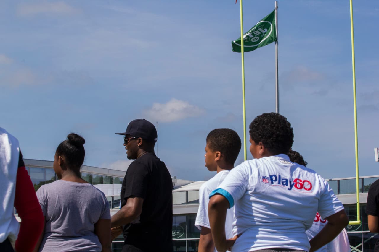 Los New York Jets, en conjunción con la NFL, han hecho una sociedad con el tackle ofensivo del Salón de la Fama Anthony Muñoz y la Muñoz Agency para recibir el NFL PLAY 60 Character Camp de manera local por segunda ocasión, he aquí las mejores imágnes del evento.