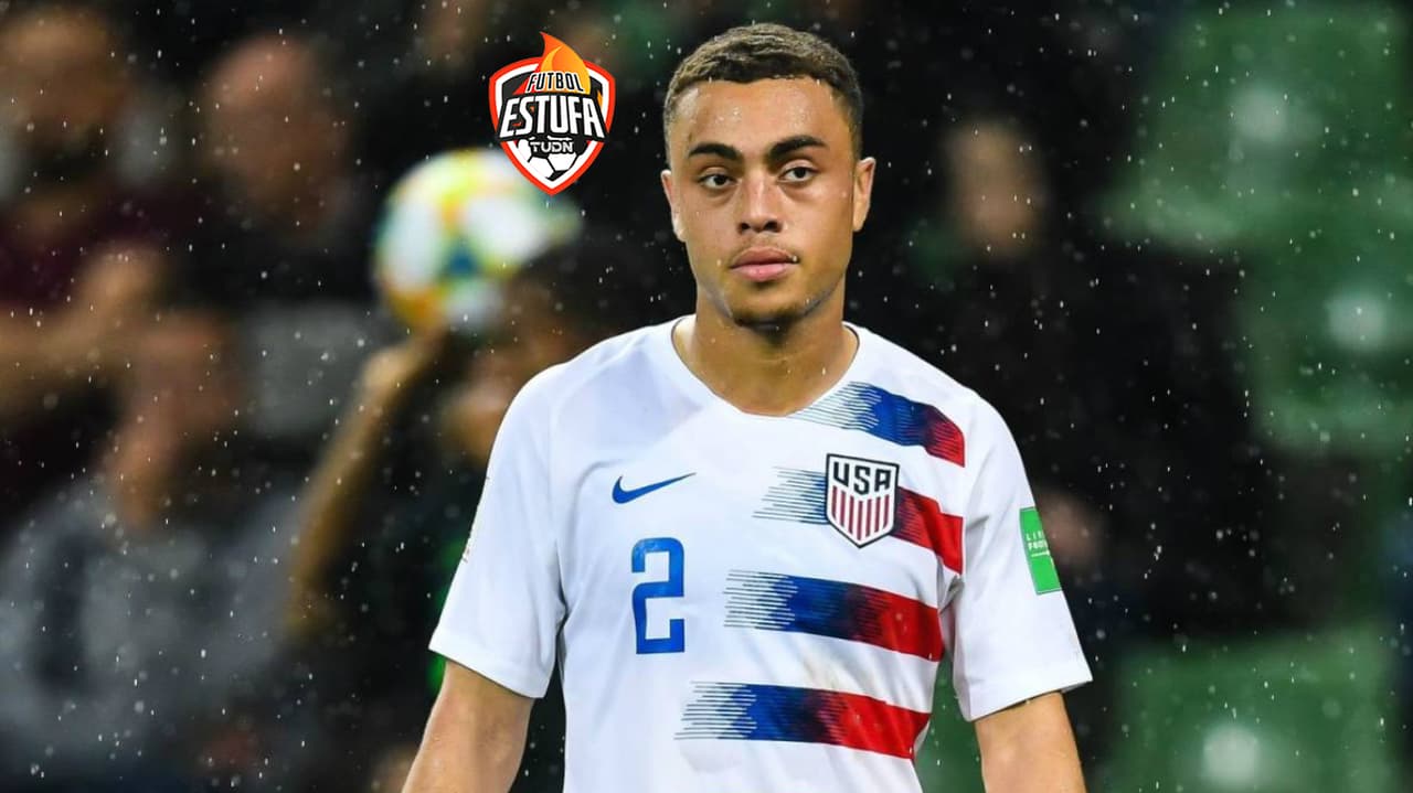 Juventus muestra interés por Sergiño Dest 