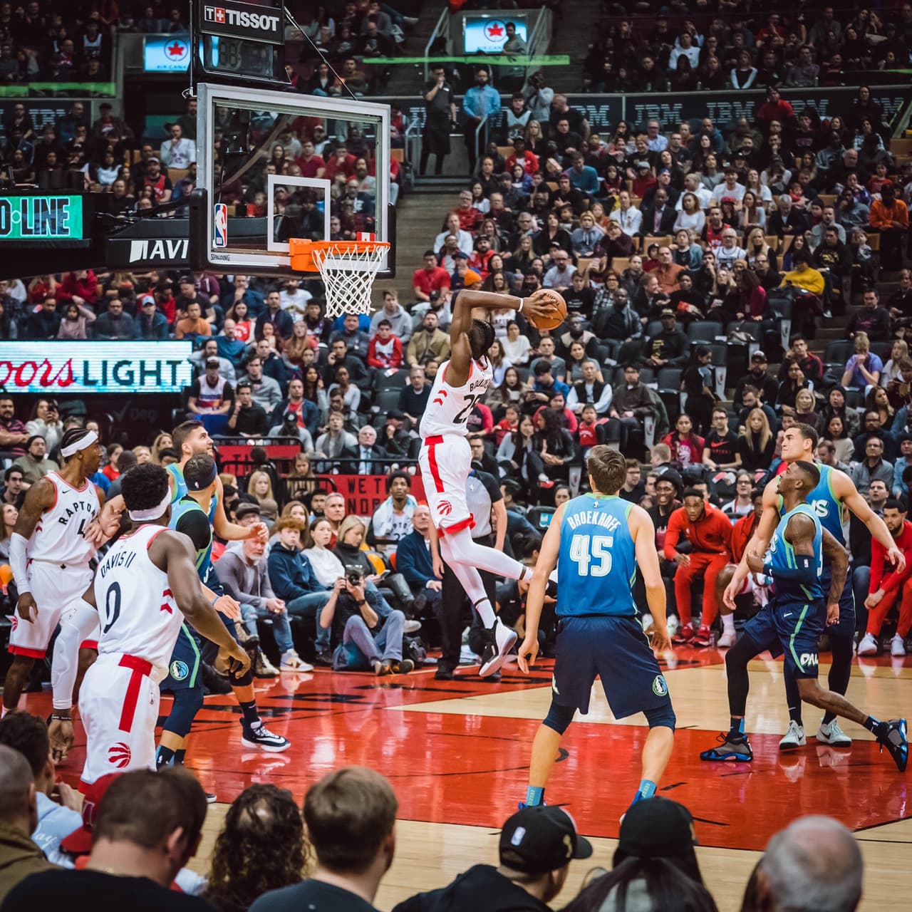 Toronto Raptors 110-107 Dallas Mavericks
