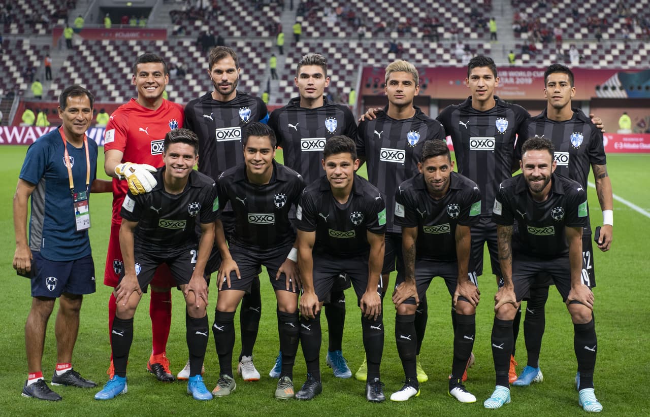 Rayados cumpliría 10 años sin levantar la Copa de la Liga MX en caso de perder contra las Águilas. La última vez que logró hacerlo fue en el Apertura 2010 contra Santos.