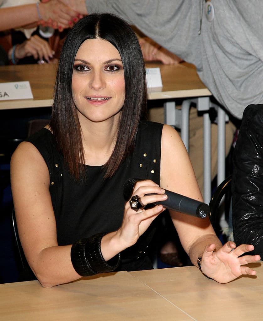 Esta canción fue compuesta junto a la célebre Diane Warren, para el filme ‘The Life Ahead’ (2020).
<br>