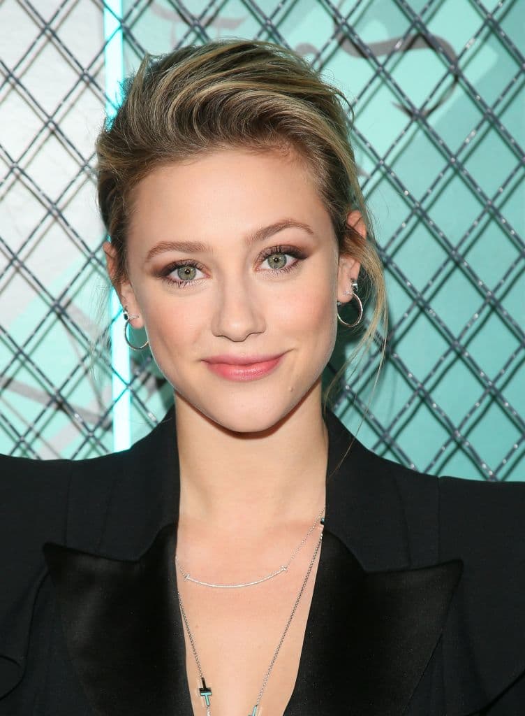 Lili Reinhart