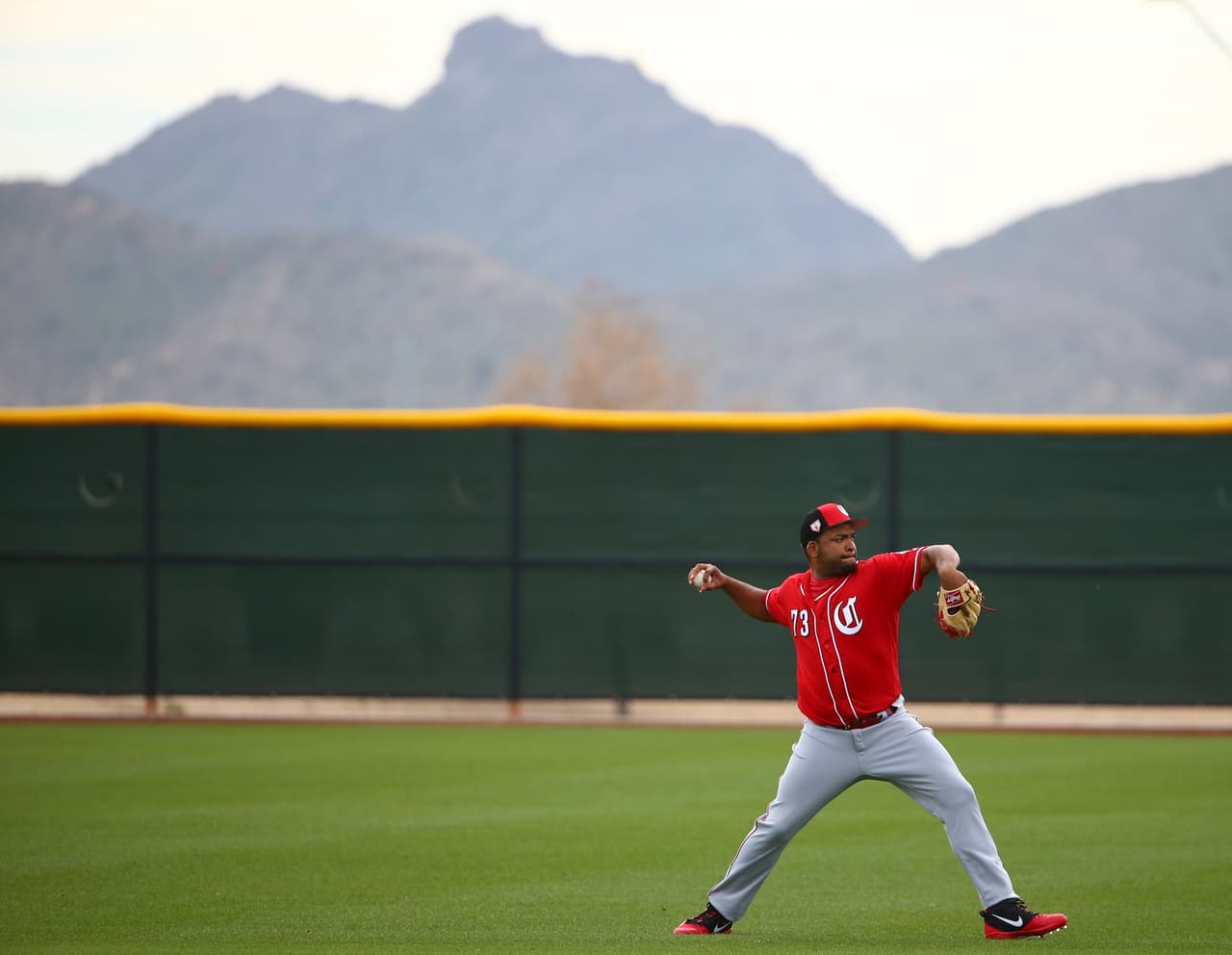 El serpentinero cubano de los Cincinnati Reds Odrisamer Despaigne se encuentra haciendo lo pripio, tratando de tener ese brazo de lanzar listo para cuando llegue el momento de subir a la lomita.