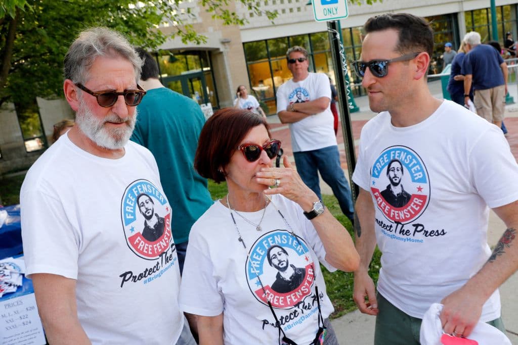 Condenan a 11 años de cárcel a un periodista estadounidense detenido en Birmania