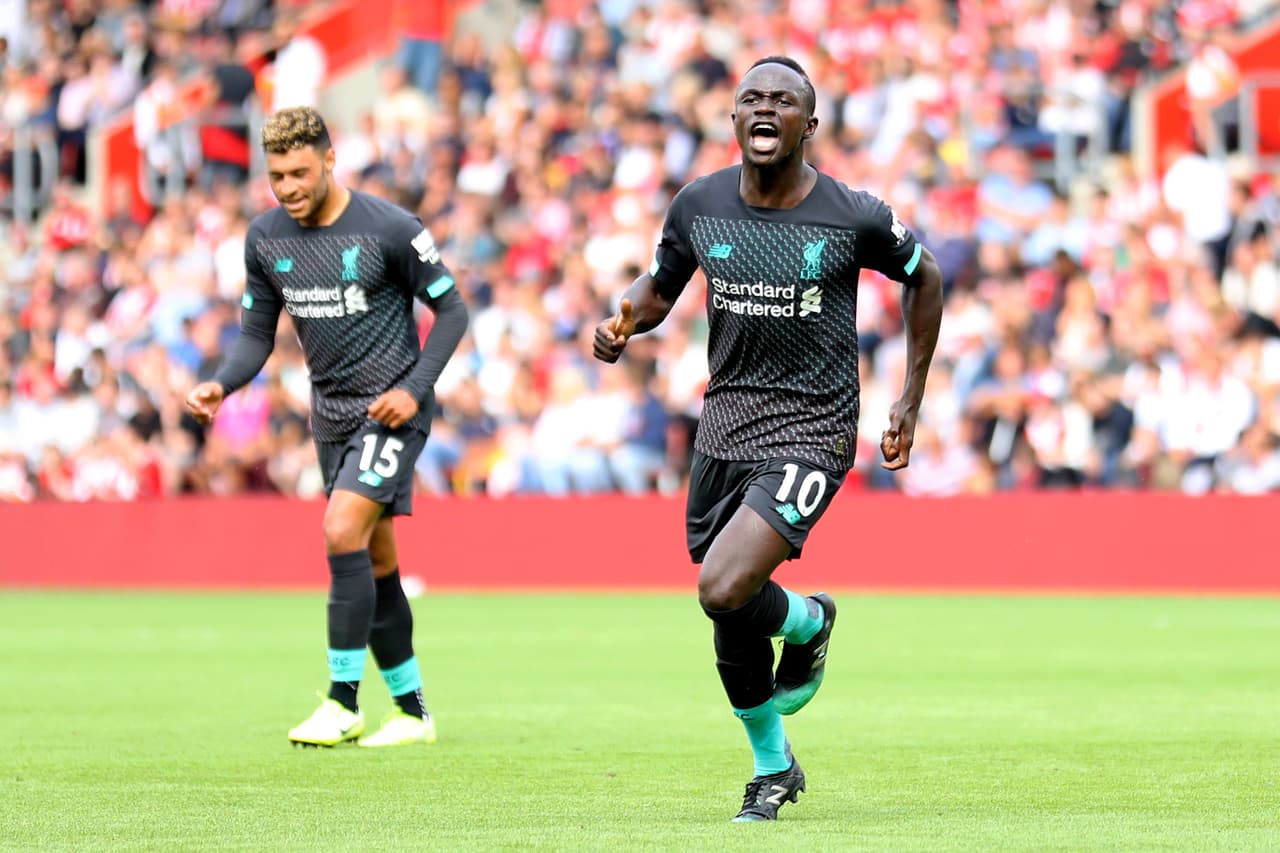 El Liverpool venció 2-1 con goles de Firmino y Mané al Southampton.