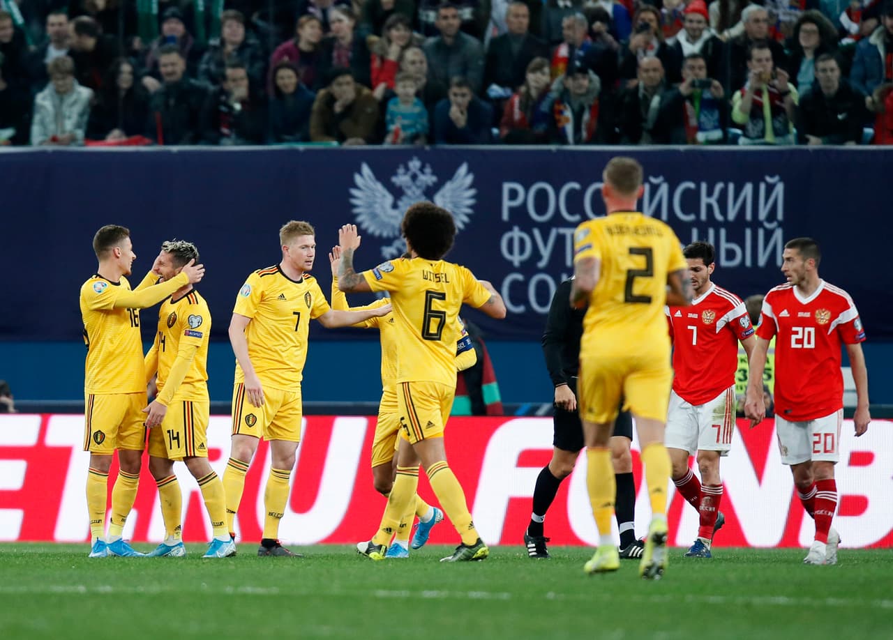 Thorgan Hazard (19’), Eden Hazard (33’, 40’) y Lukaku (72’) anotaron por los visitantes. Dzhikia (79’) anotó el descuento.