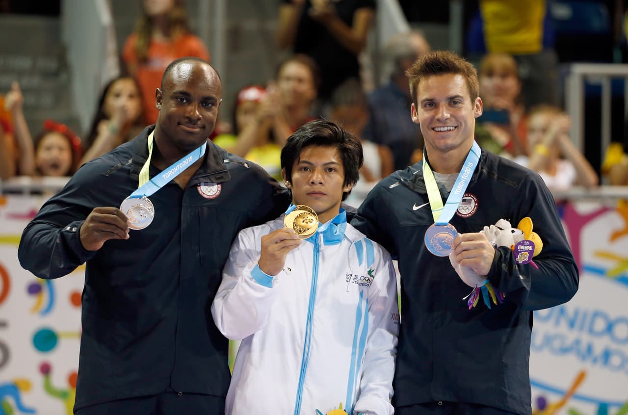 Vega, de 19 años, ganó el martes la final de piso en el Coliseo de Toronto y le regaló a su país la primera medalla dorada de esta edición de la justa continental.