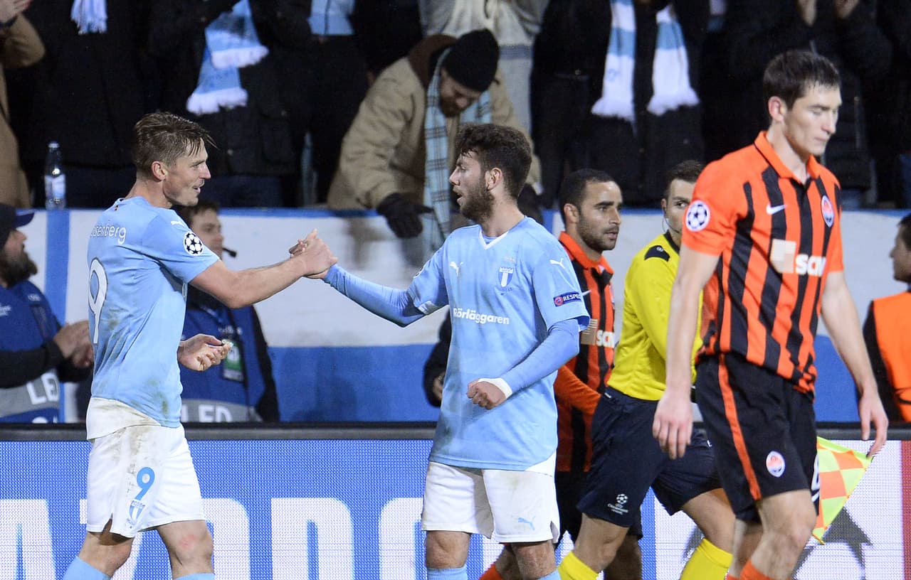 El Malmö FF busca meterse a la pelea dentro de su grupo al sumar 3 puntos, mientras que el Real Madrid y el PSG se encuentran con 7 cada uno.