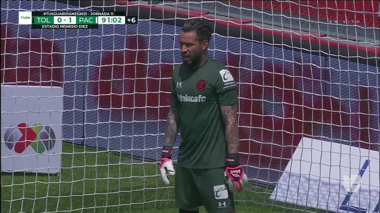 ¡GOOOL! Luis Chávez anota para Pachuca.