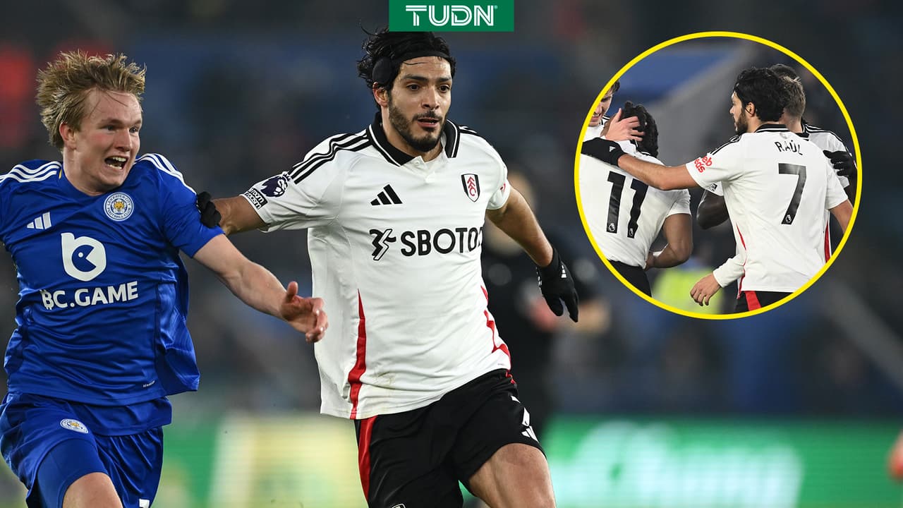 ¡Qué joya de Raúl Jiménez! El mexicano al rescate