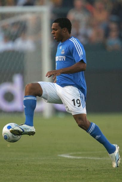 Año 2007: Kansas City perdía 2-1 ante Columbus al minuto 90. Sin embargo, apareció Eddie Johnson al minuto 90'+3' con el empate. Un minuto después, Johnson le puso el pase a Scott Sealy para que definiera el encuentro, 3-2.