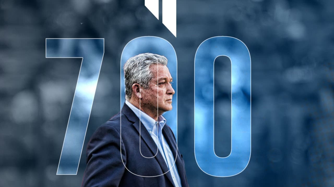 Víctor Manuel Vucetich llegó al club de los 700 partidos en Liga dentro de la fase regular.