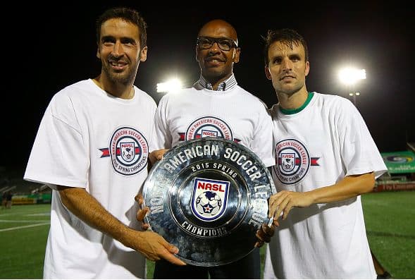 Cosmos viene de ganar el Campeonato de Primavera de la NASL, con un golazo de Raúl incluido.