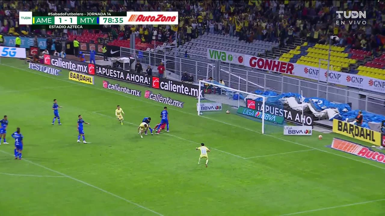 ¡GOOOL! Federico Viñas anota para América.