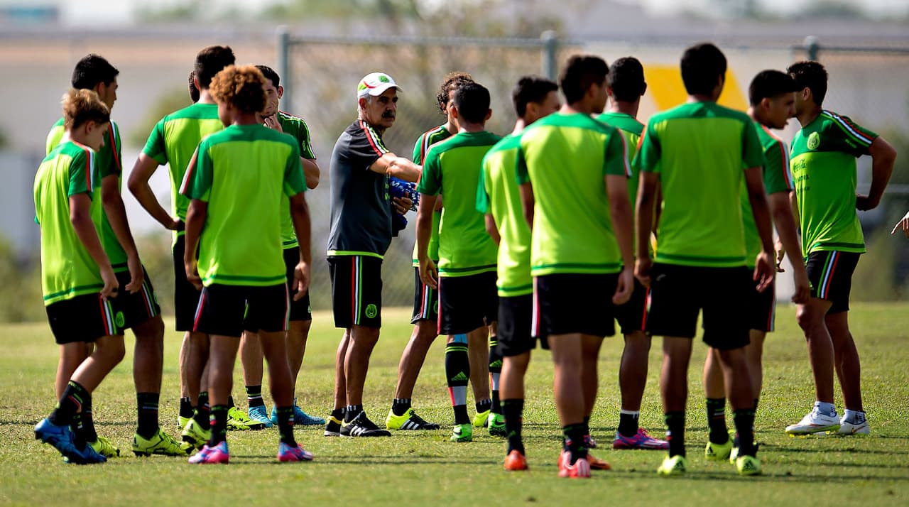 México realiza primer entrenamiento en Dallas