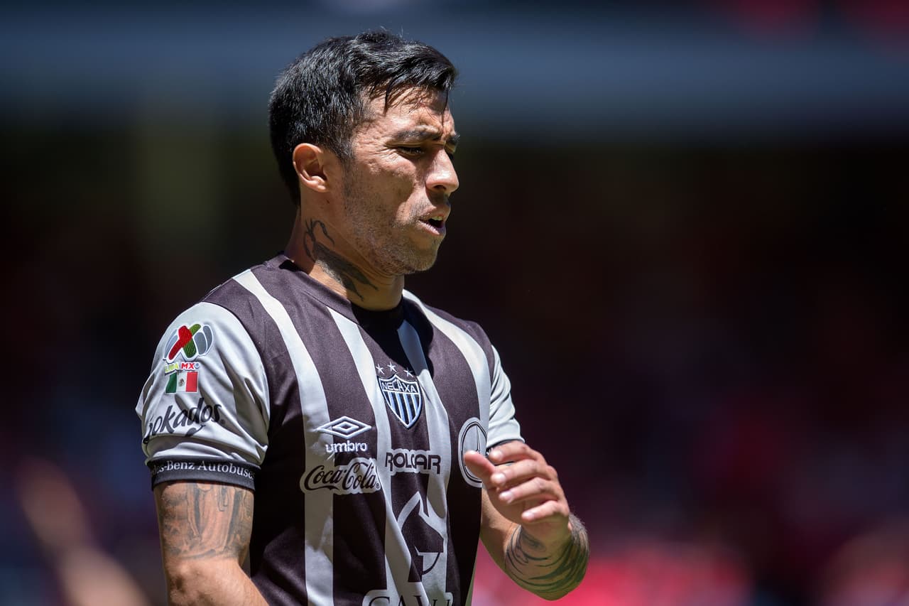 Asimismo, la llegada del chileno Edson Puch a Pachuca, desde Necaxa, está muy cerca de confirmarse.