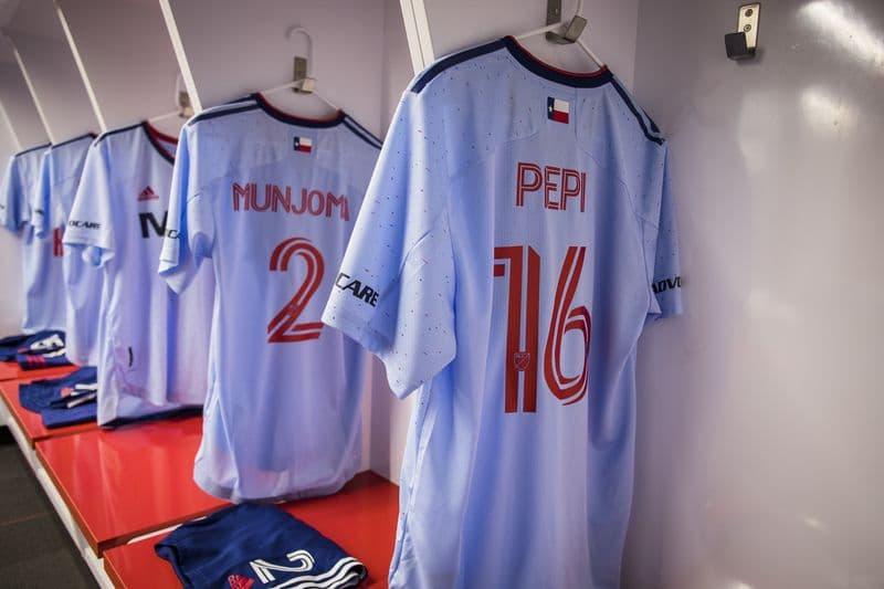 Esta nueva camiseta alternativa estará en uso en las temporadas 2021 y 2022.