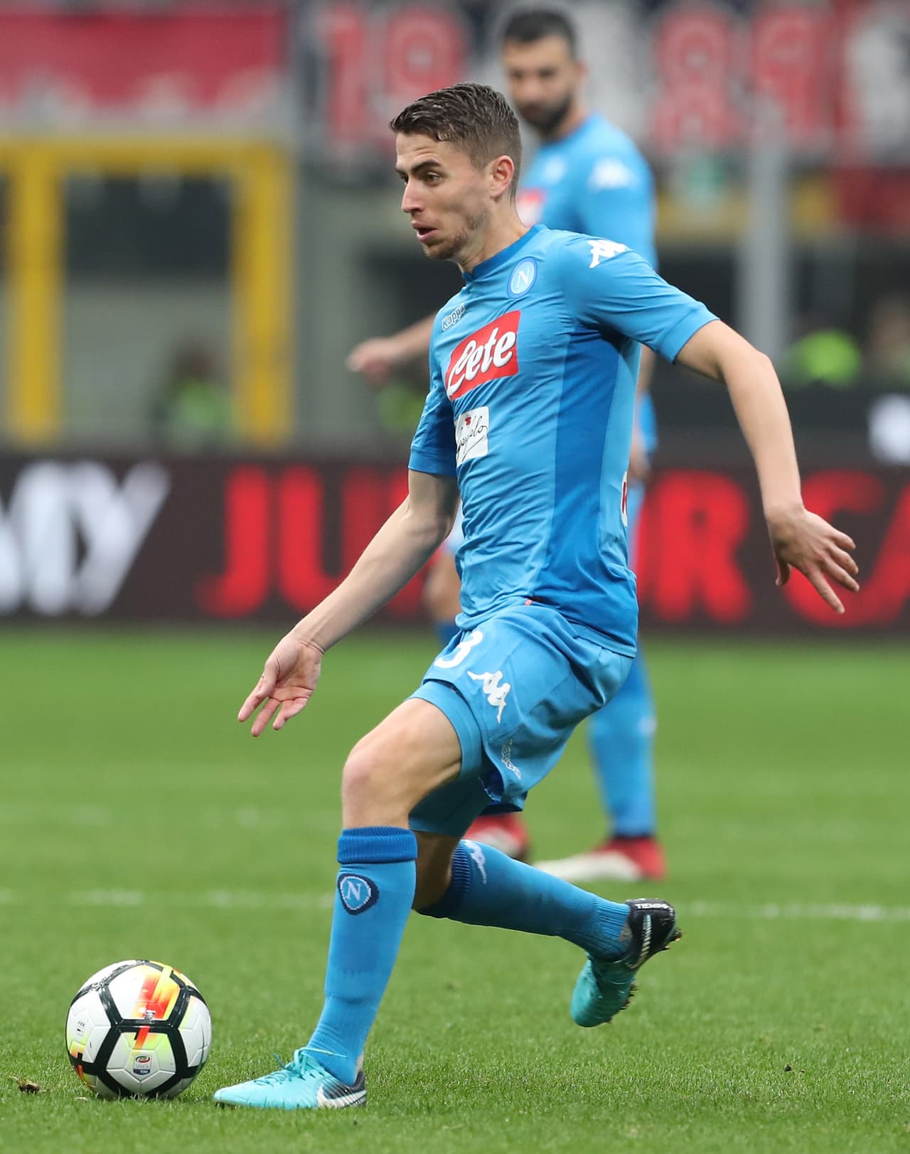 Aunque no pasa de un rumor pequeño, en Europa se está comentando que Pep Guardiola podría llevarse a Jorginho (Napoli) para el Manchester City.